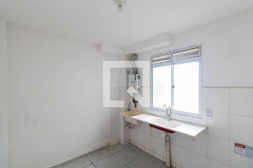 2-bedroom rental apartment with a separate closed kitchen — photo 6