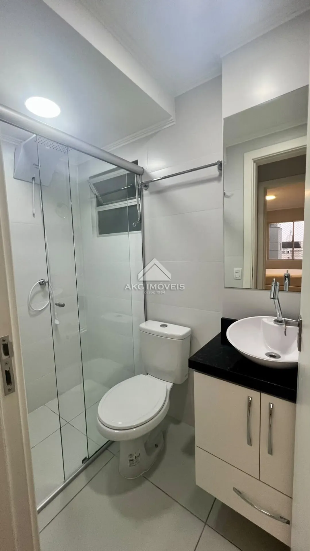 One-bedroom apartment with a washing machine in Curitiba — photo 11