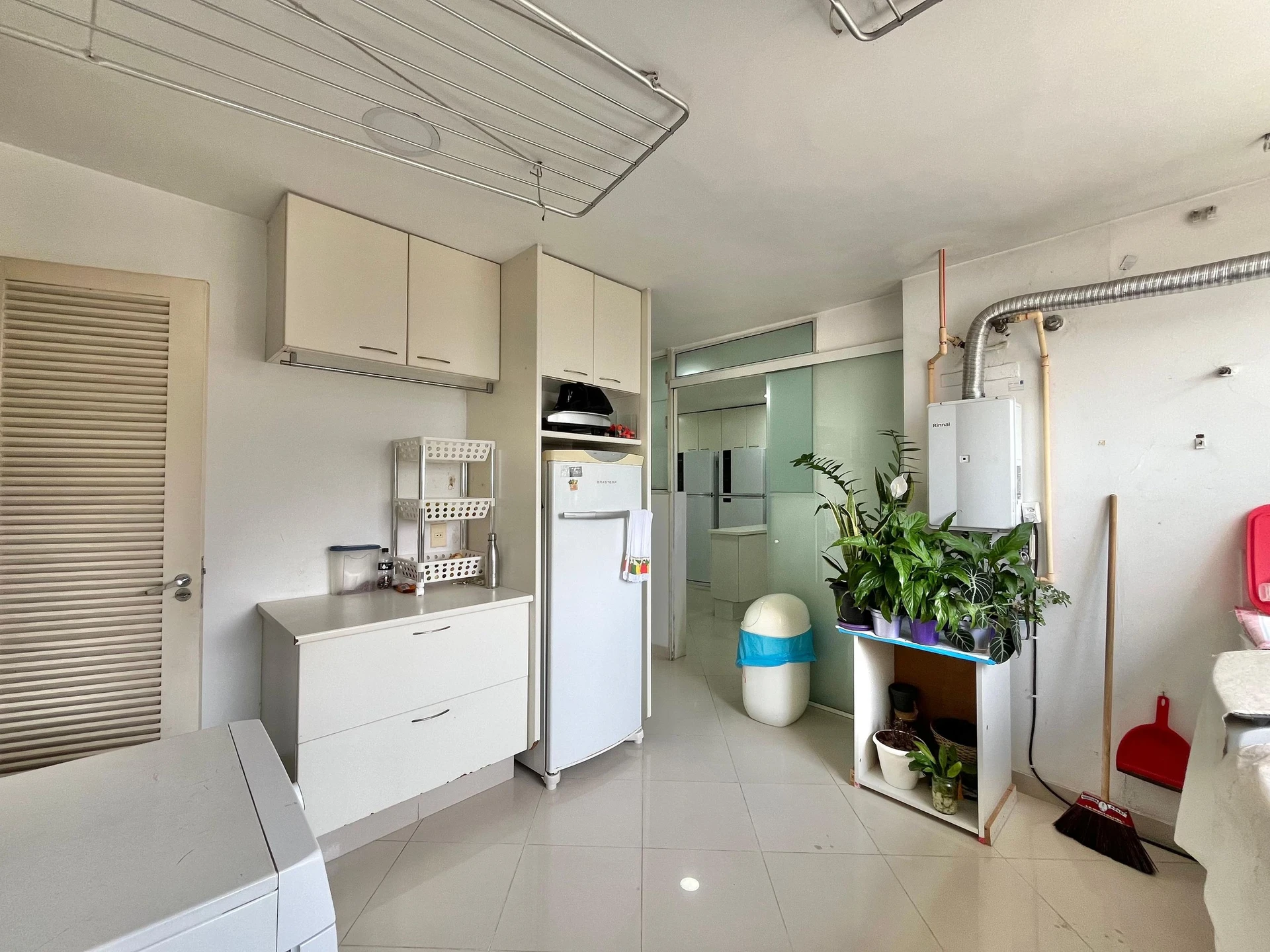 Furnished apartment, 450 m², with a water view — photo 30