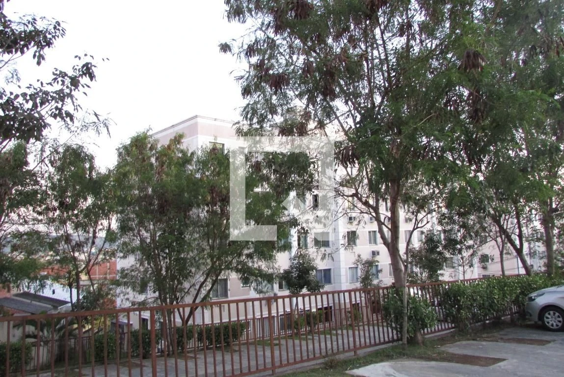 Apartamento mobiliado com 3 quartos e 2 banheiros — photo 37