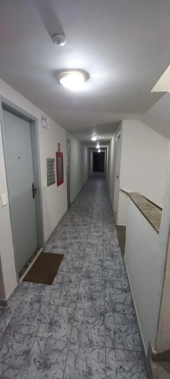 Невмебльована квартира з 2 спальнями і 1 паркомісцем — photo 27