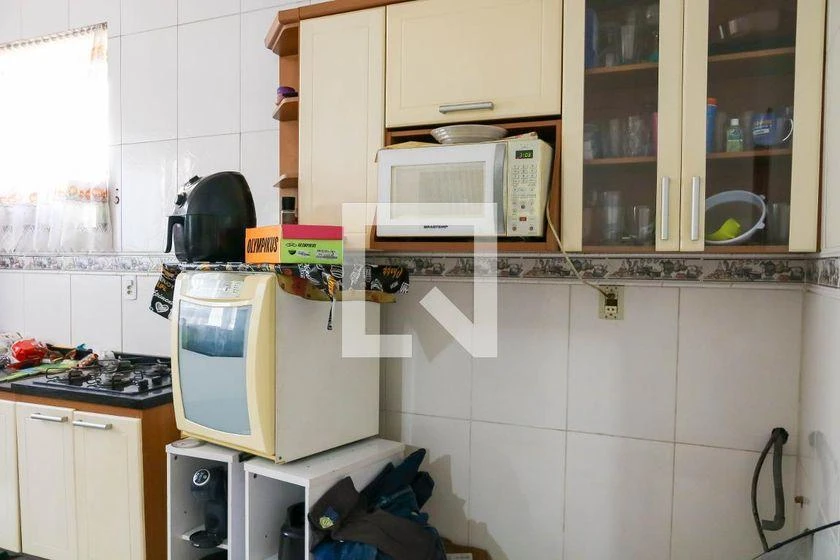 2-bedroom house with a bathtub — photo 22