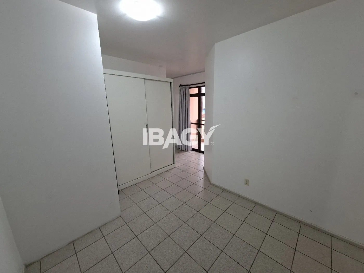 Departamento de 4 dormitorios con lavadora en Florianópolis — photo 16