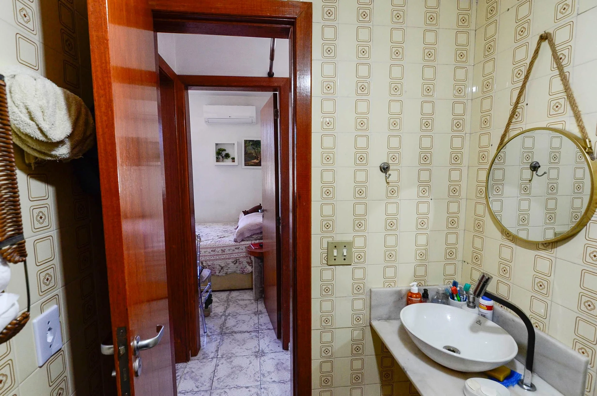Apartamento mobiliado com 3 quartos e fogão a gás — photo 37