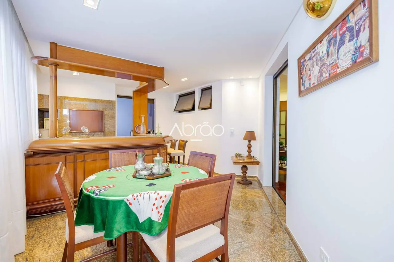 4-bedroom apartment with 2 en-suites and 427 m² — photo 7