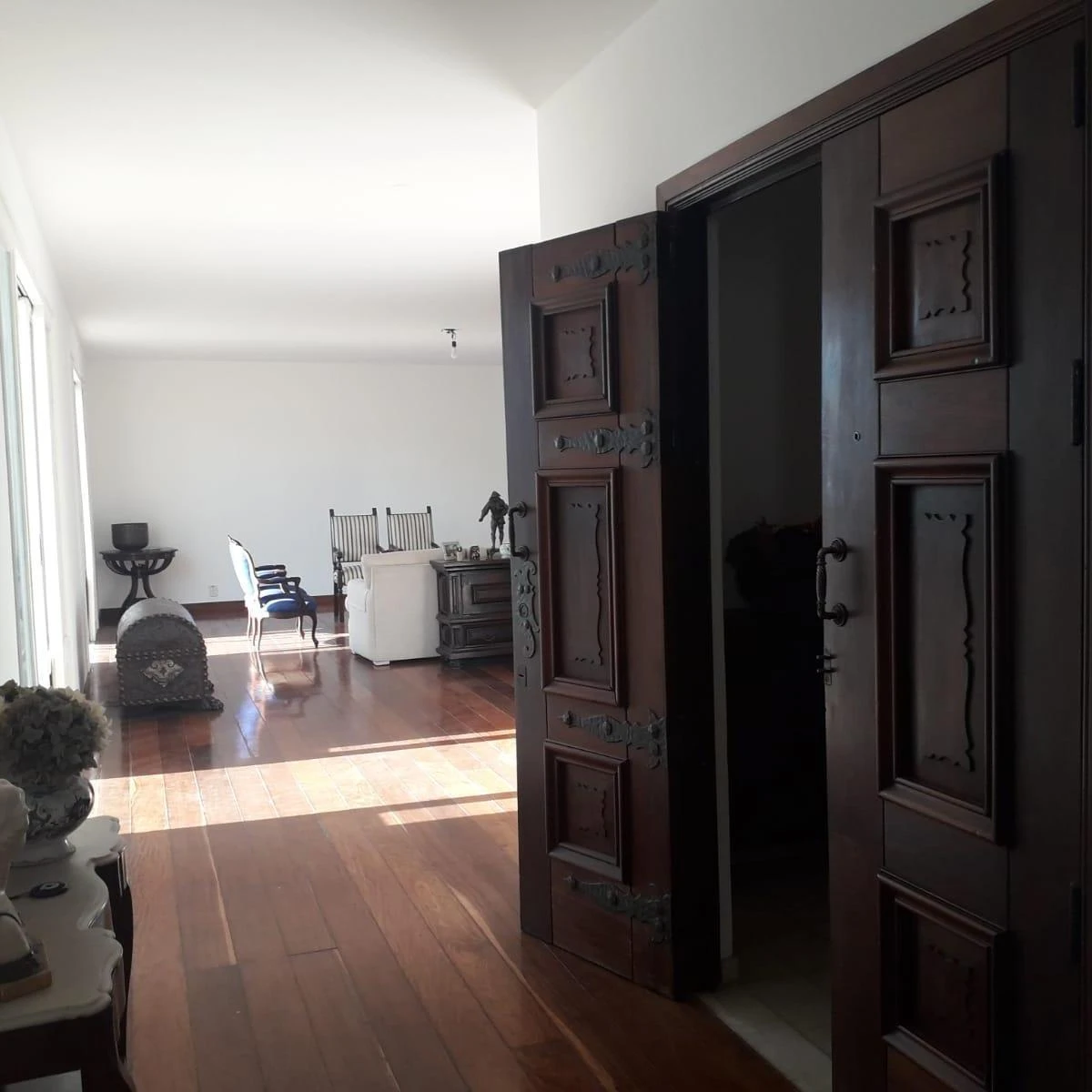 Linear penthouse with 4 bedrooms and 2 parking spots — photo 21