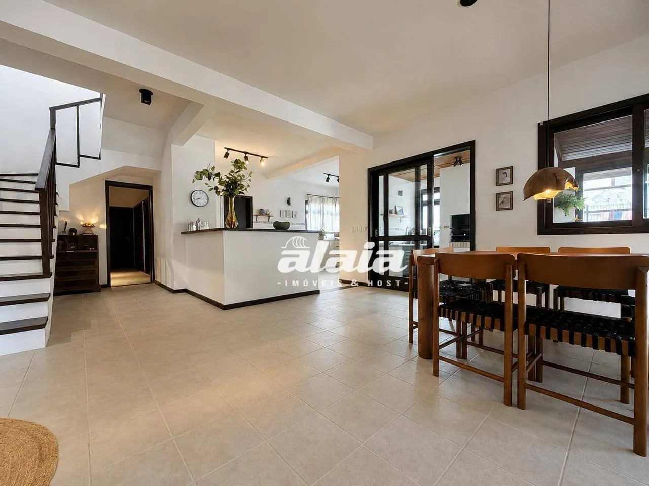 Casa em condomínio com 3 dormitórios e 680 m² — photo 9