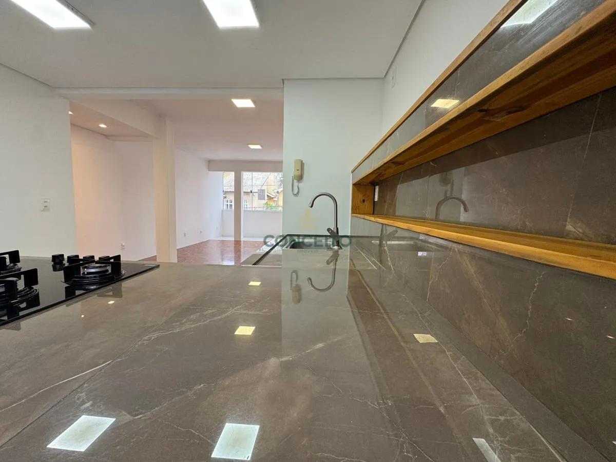 Floor-to-ceiling windows in a 3-bedroom apartment, 106 m² — photo 23