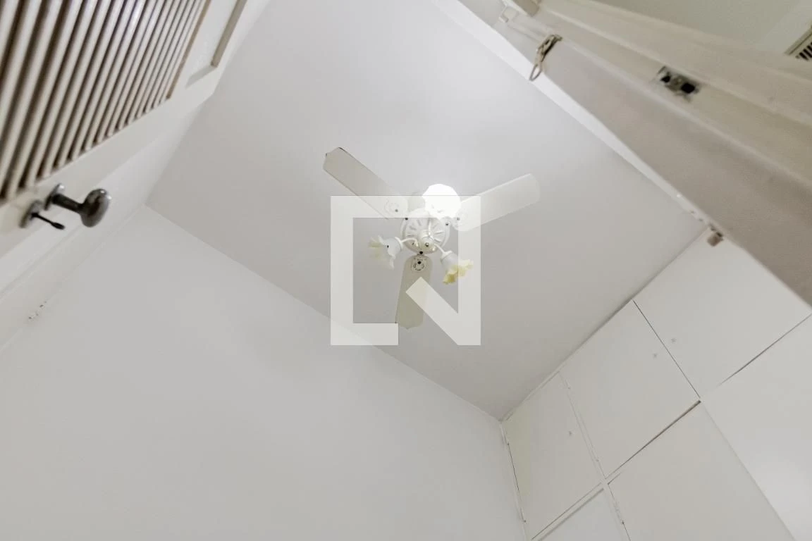 Apartment, 116 m², with wood or laminate floors — photo 45