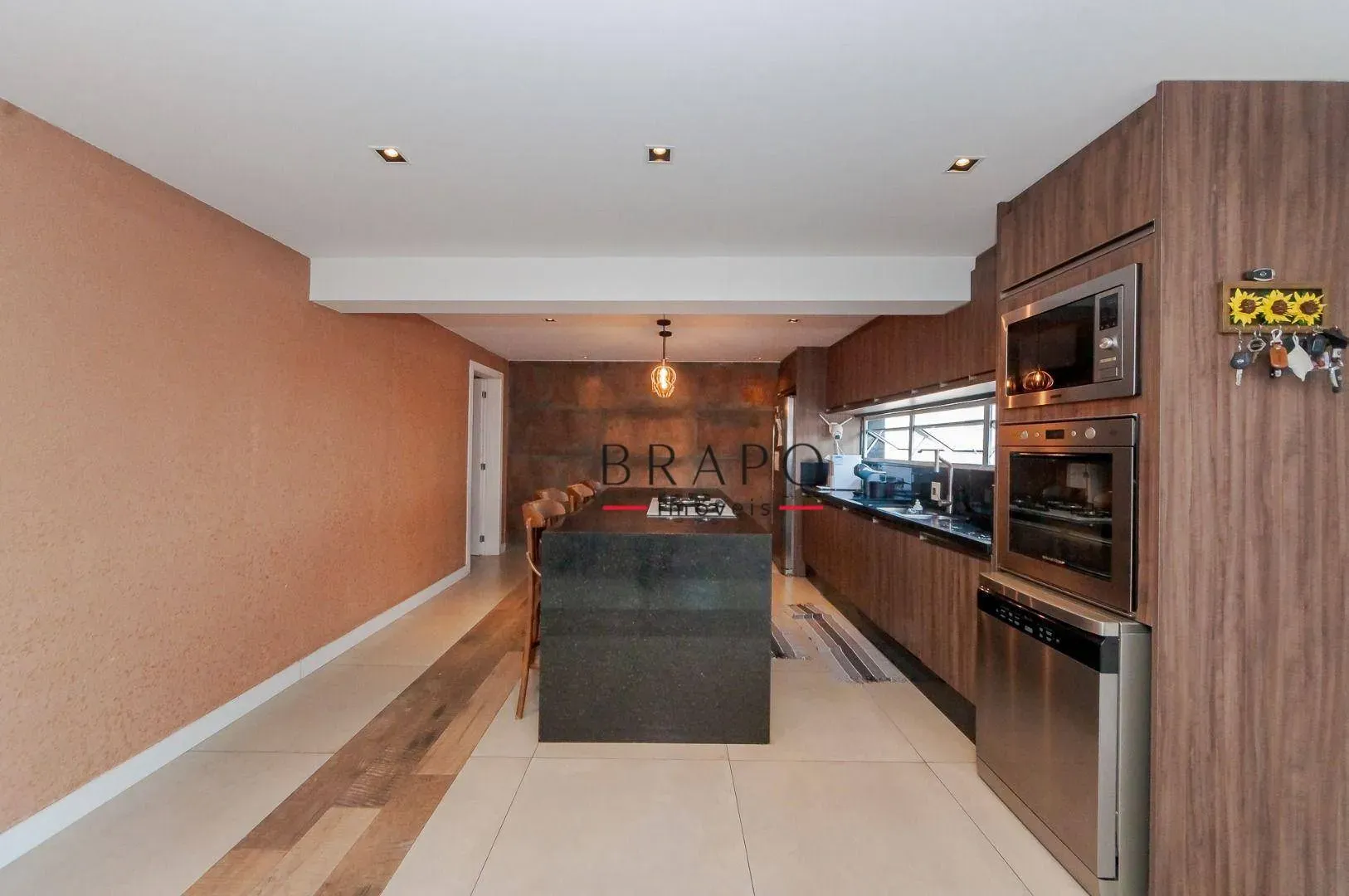 Мебльований будинок на 4 спальні та 540 м² — photo 17