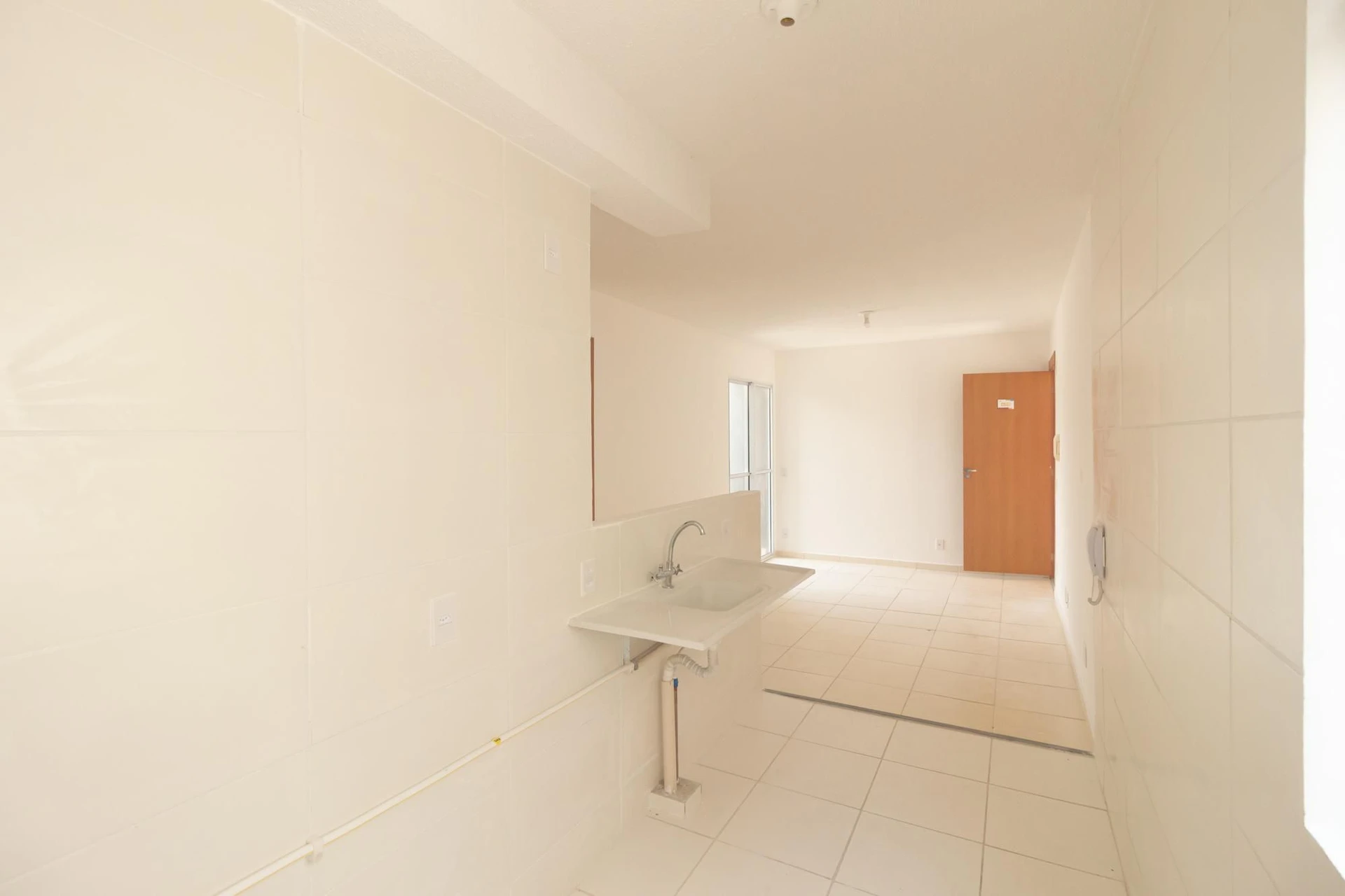 2-bedroom apartment with balcony and shared pool — photo 33