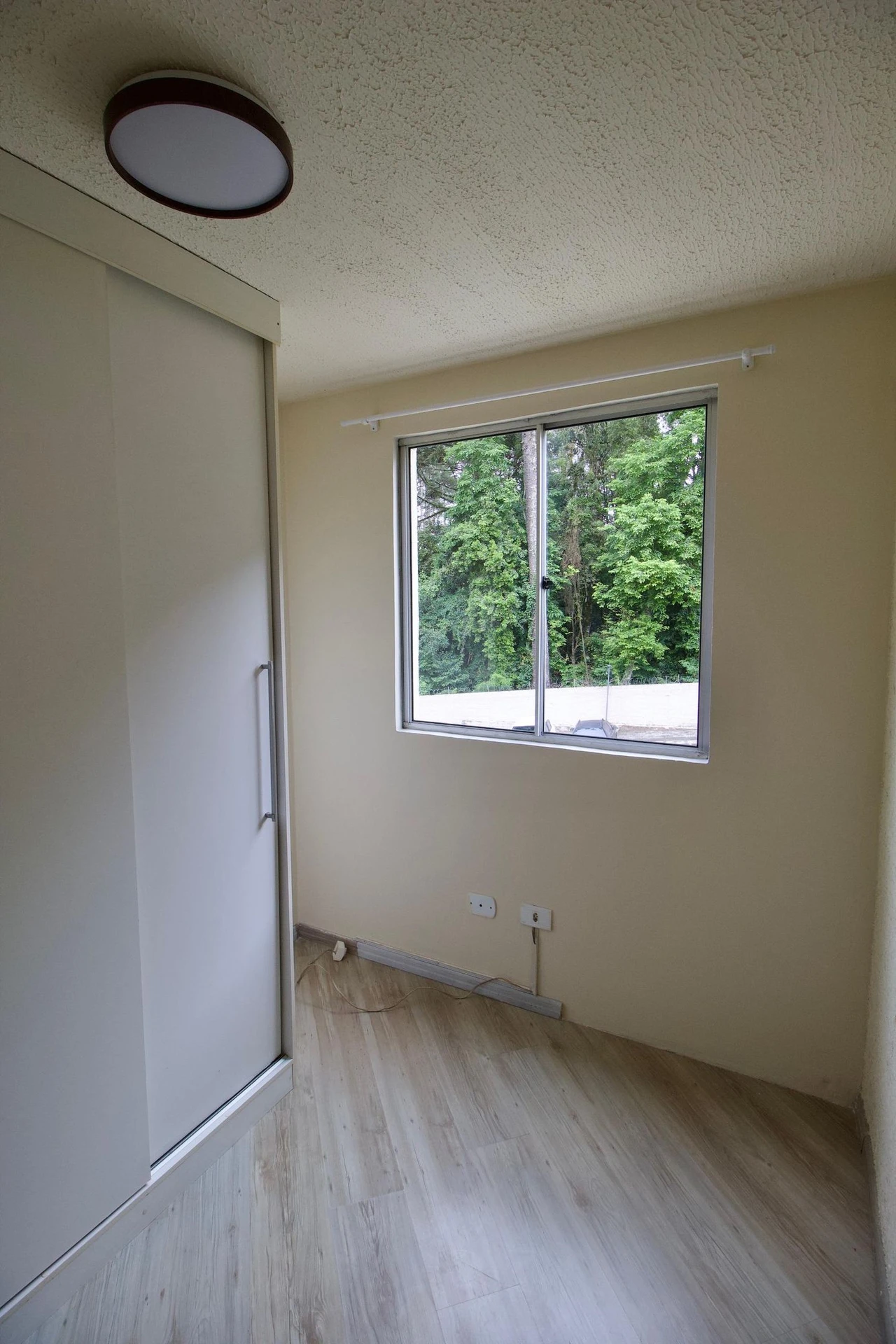 Washing machine in a 2-bedroom apartment, 48 m² — photo 19