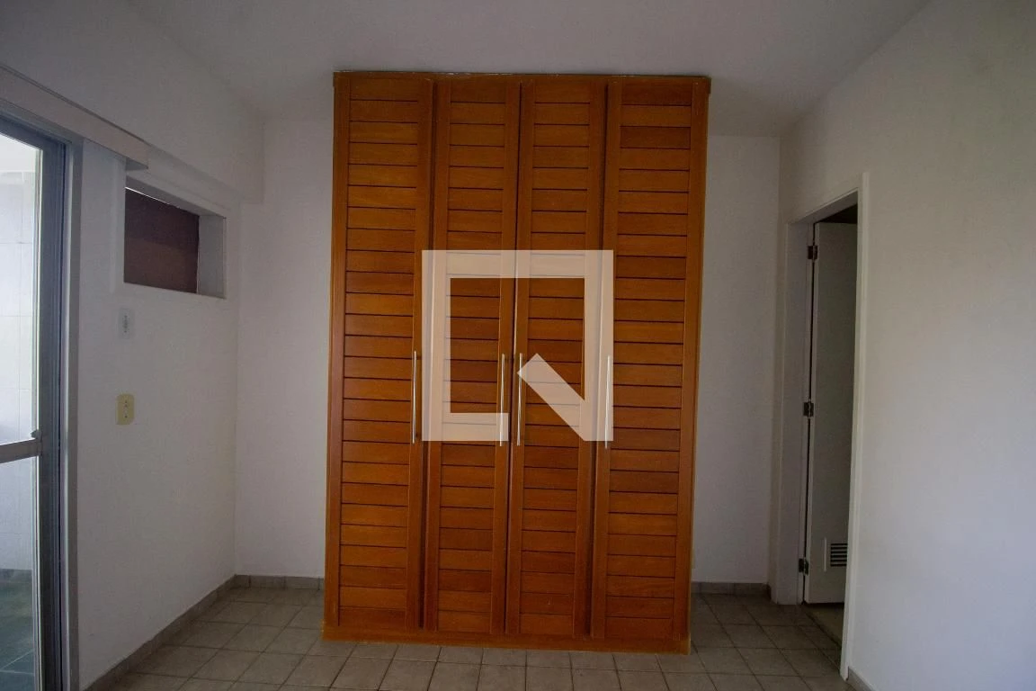 3-bedroom apartment with balcony and 2 parking spots — photo 47