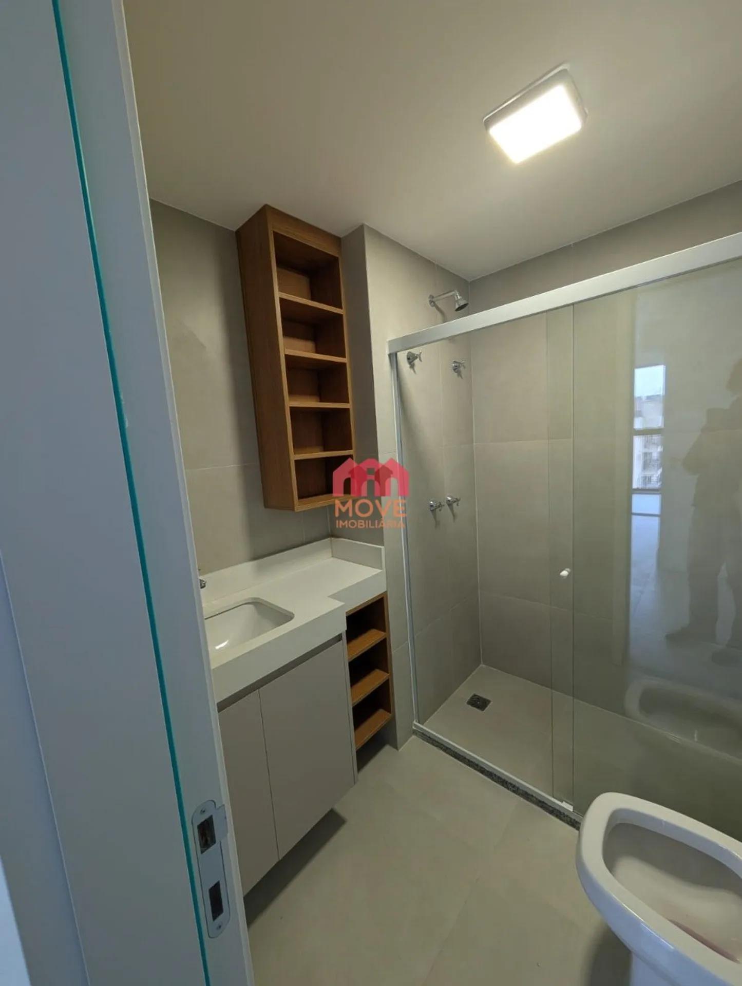 2-bedroom apartment in a building with a pool — photo 35