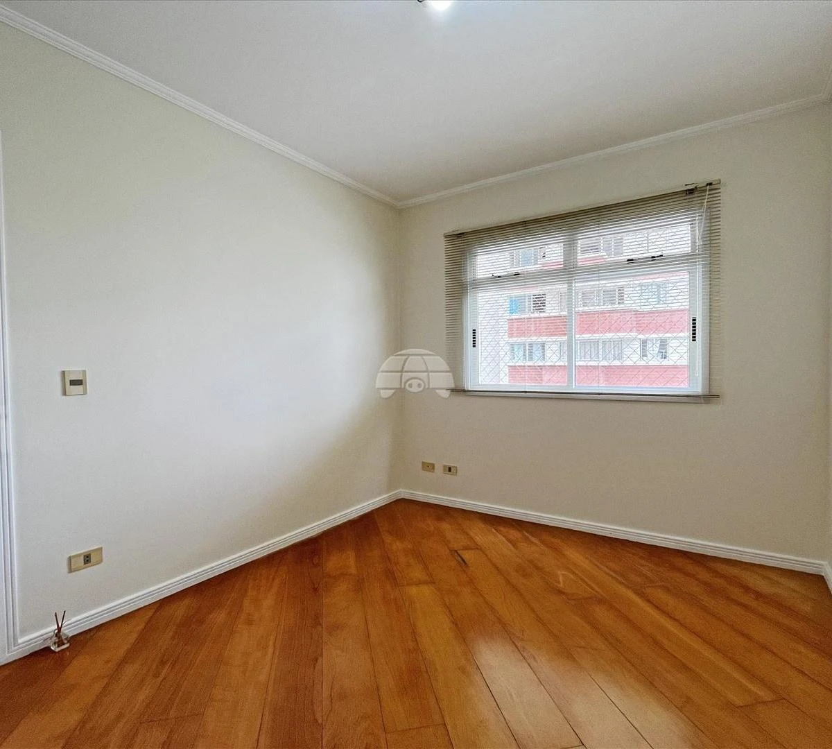 Apartment, 156 m², with a glass-enclosed balcony — photo 16