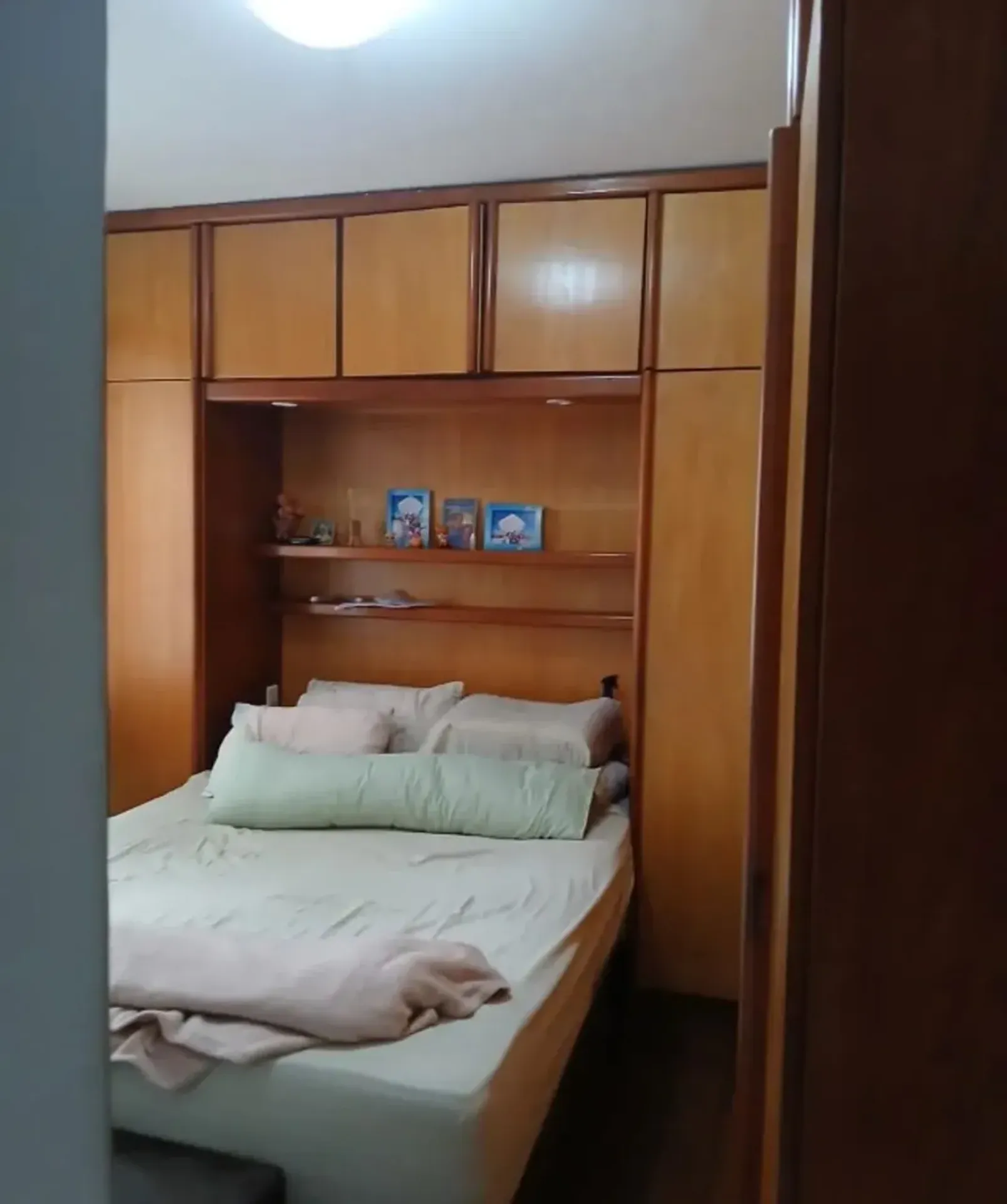 Furnished apartment, 128 m², with wood or laminate floors — photo 6