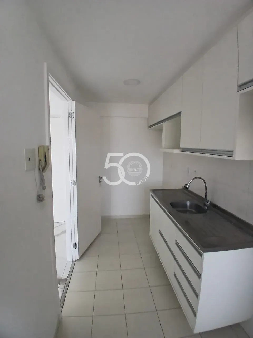 Apartamento de 2 dormitorios y 2 baños con balcón — photo 5