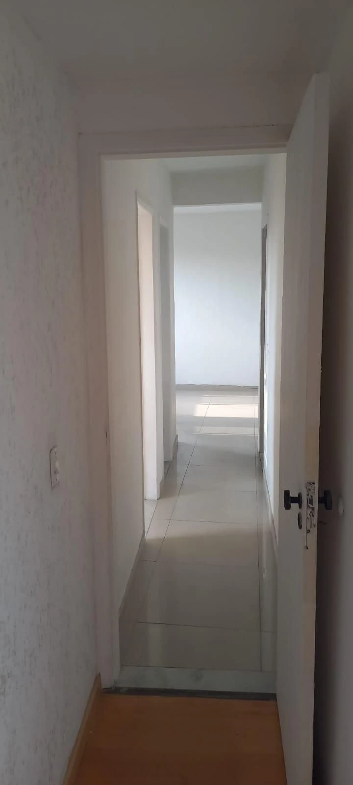 Невмебльована квартира з 2 спальнями і 1 паркомісцем — photo 25