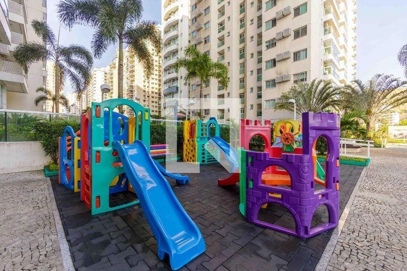 Rental apartment with 3 bedrooms, balcony 94 m² — photo 45