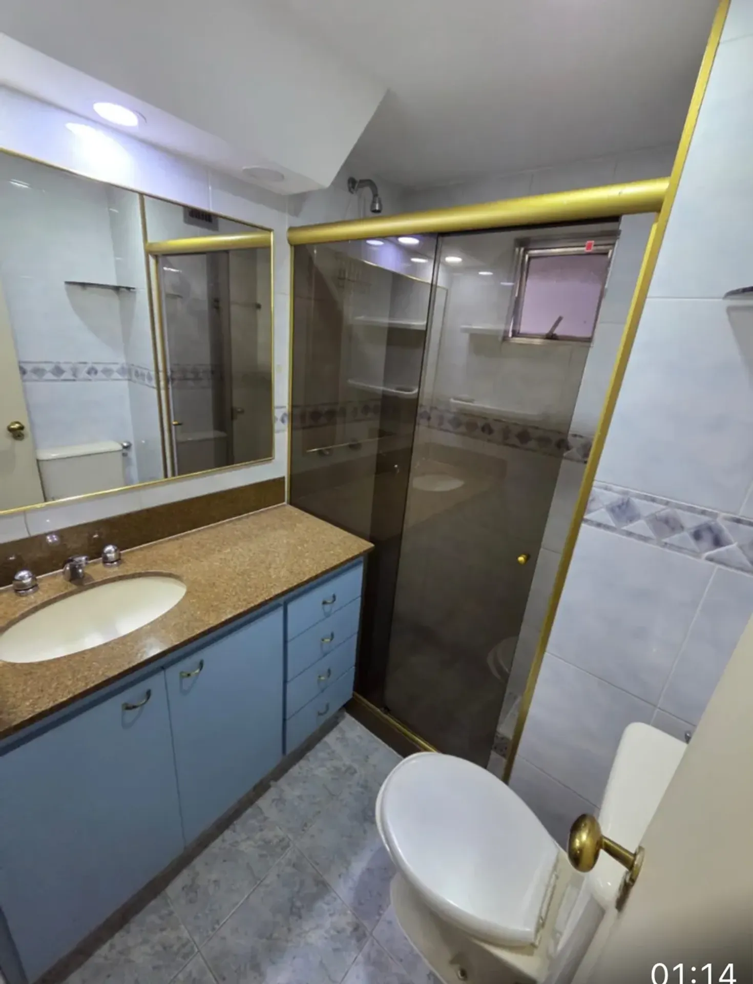 90 m² apartment with 2 bedrooms and a balcony — photo 11