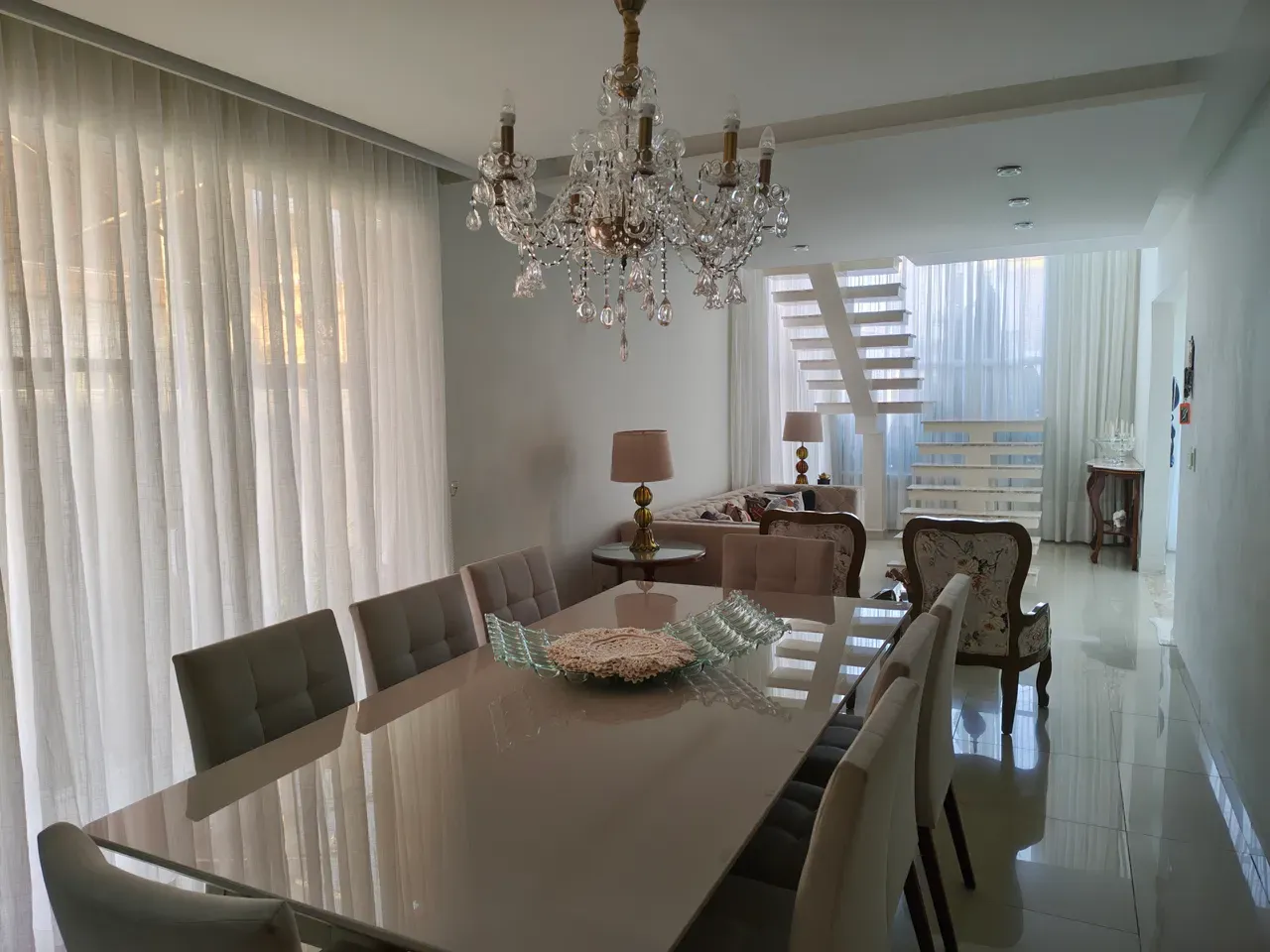 Garden in a 4-bedroom house, 196 m² — photo 6