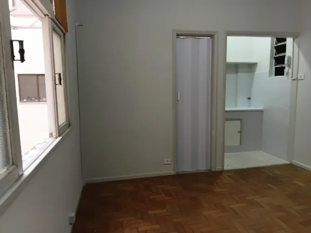 Monoambiente con piso de madera o laminado en Rio de Janeiro — photo 10