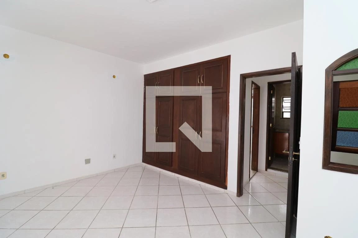 4-bedroom house, 200 m² — photo 7