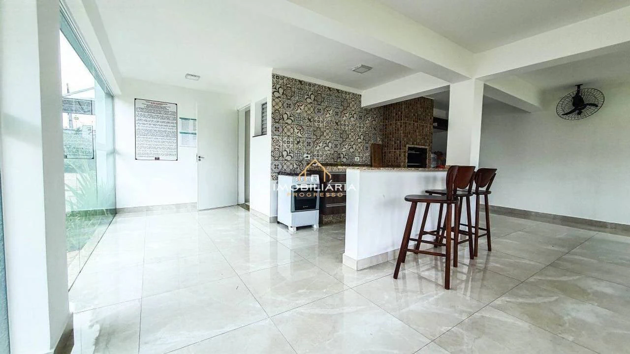 Furnished 2-bedroom apartment with 2 bathrooms — photo 6