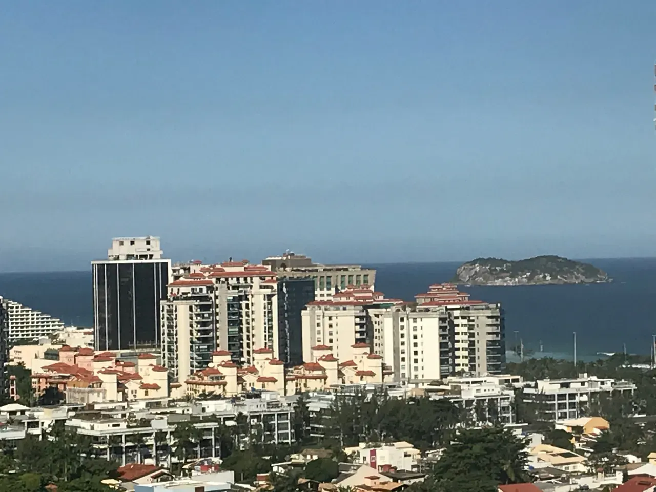 Apartamento de 2 quartos com ar-condicionado e 1 vaga — photo 3