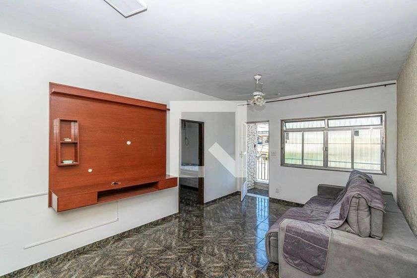 150 m² house with 3 bedrooms and a balcony