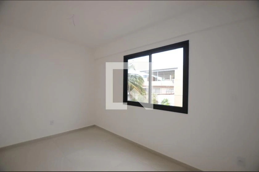 Apartamento de 3 quartos em condomínio com piscina — photo 26