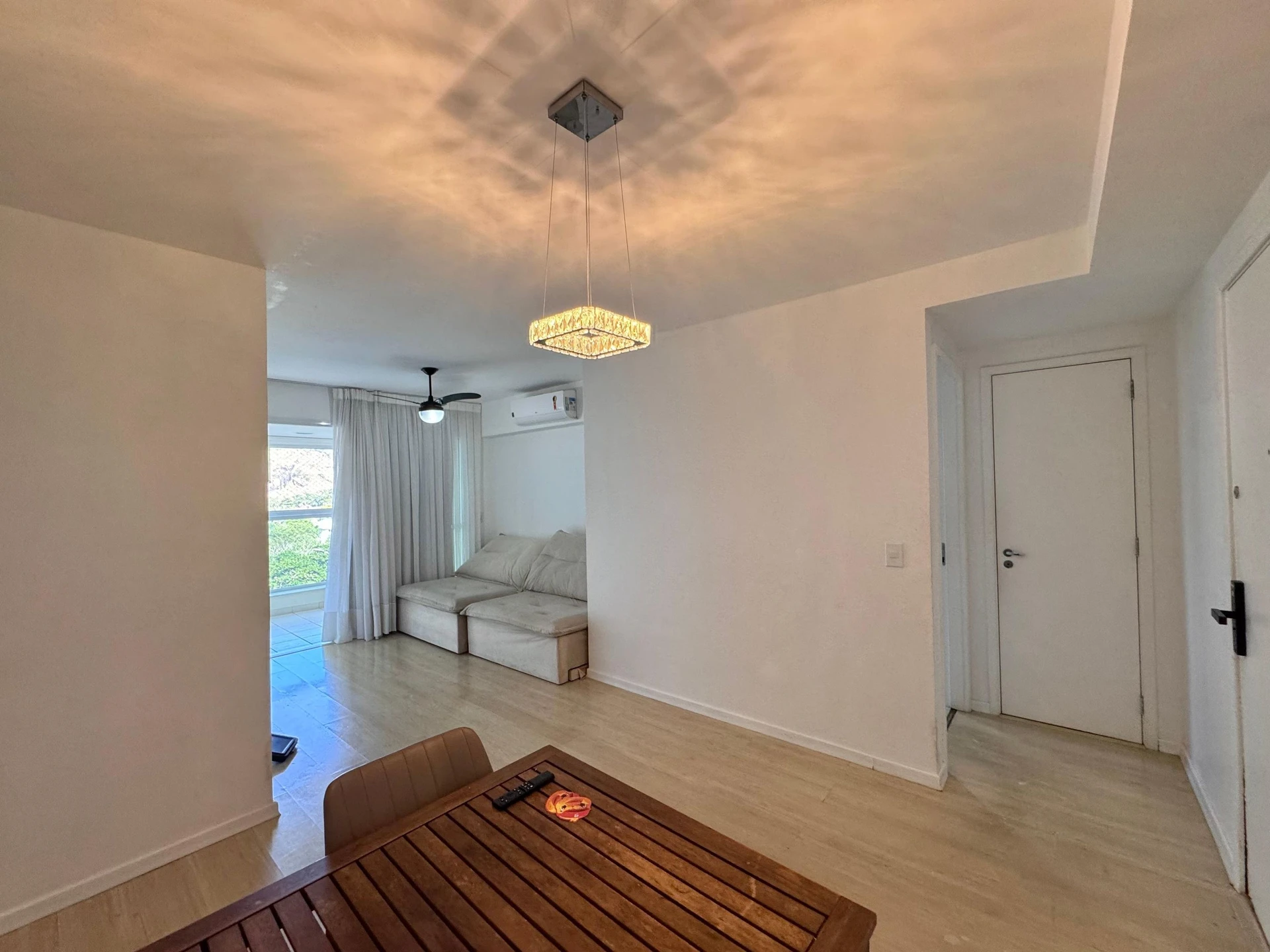 Apartamento mobiliado com 3 quartos e varanda fechada — photo 11