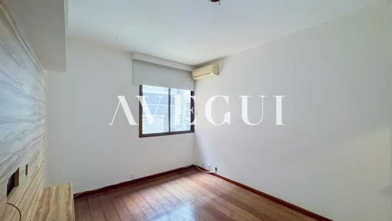 Apartamento residencial com 4 quartos e varanda fechada — photo 14