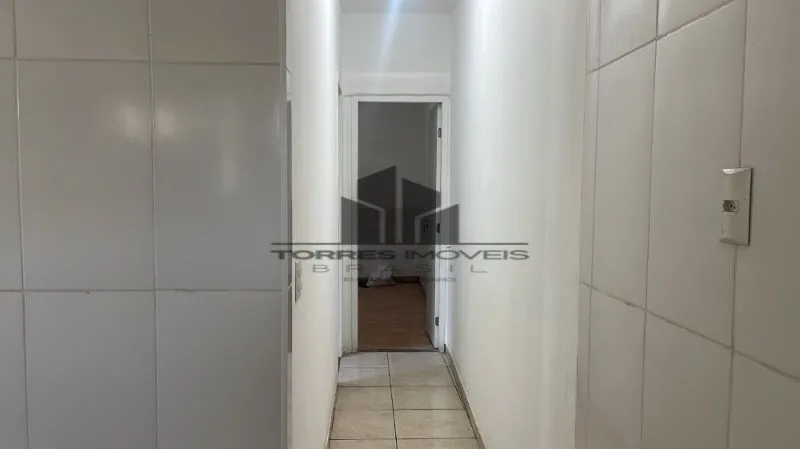 Casa sem mobília com 2 quartos e 1 banheiro — photo 17