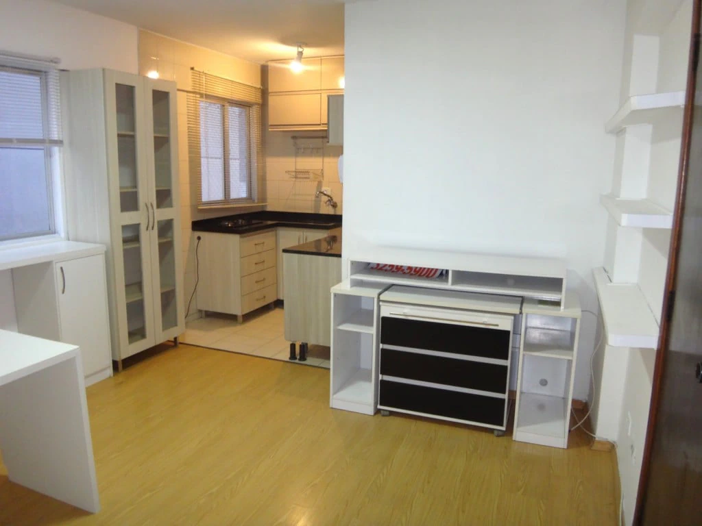 Apartamento de 1 quarto com espaço de home office, Centro — photo 6