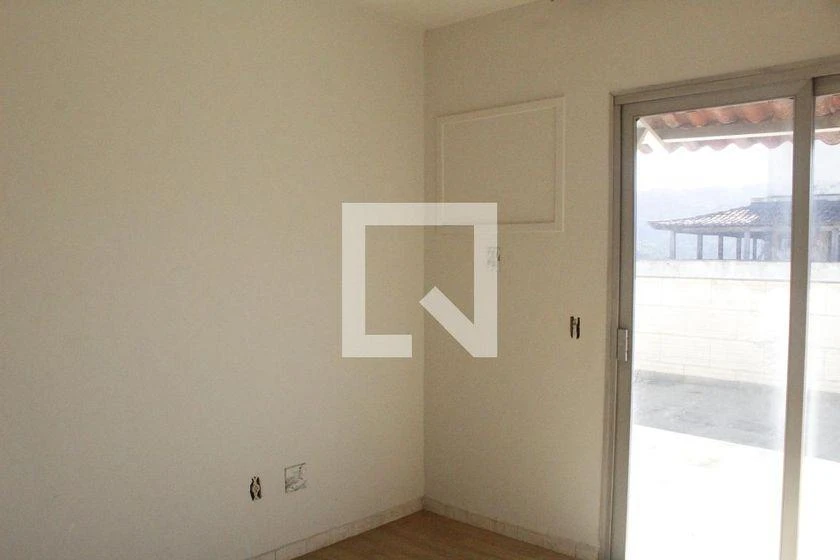 Apartamento de 350 m² com 4 quartos e sacada — photo 42