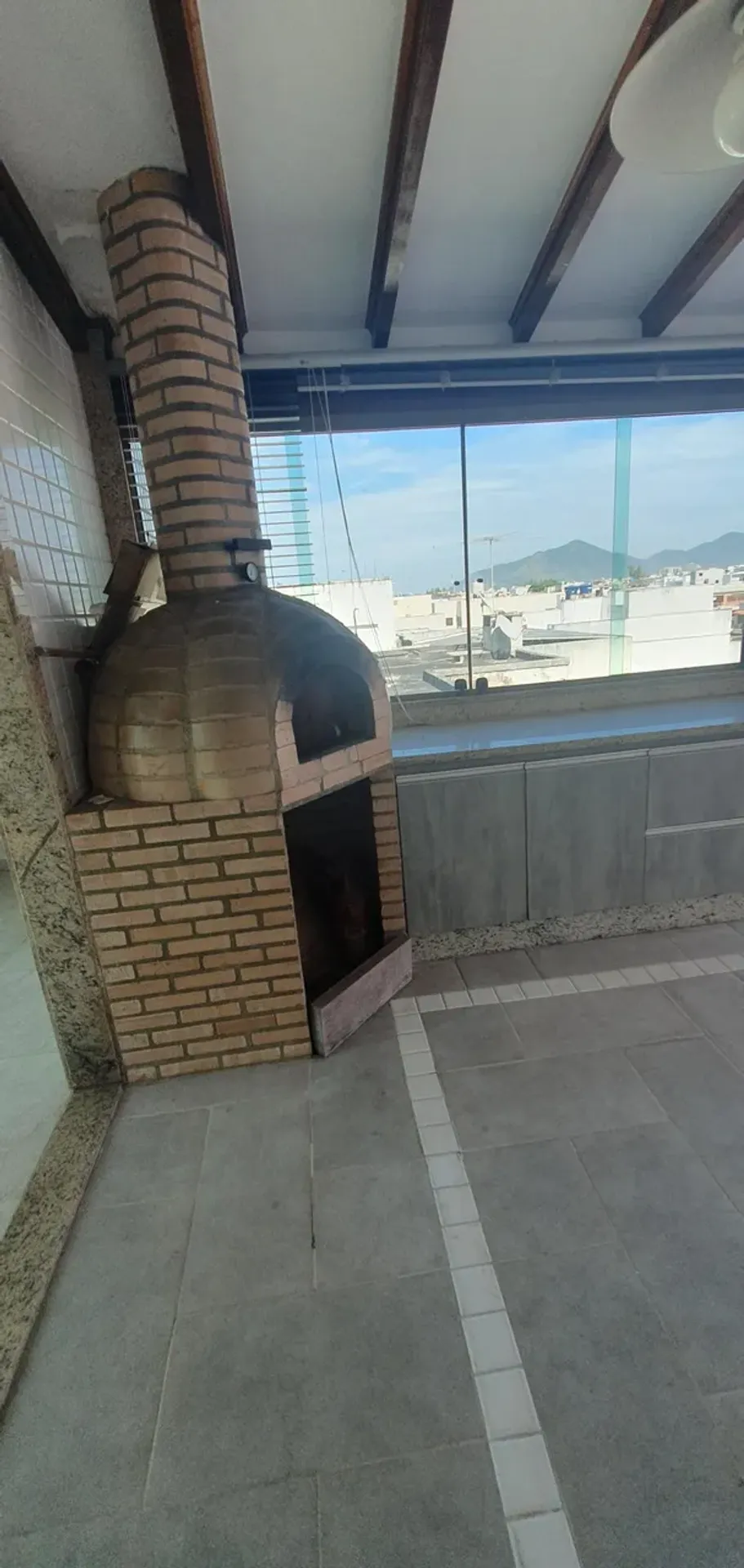 Duplex penthouse with 381 m² and a built-in grill balcony — photo 9