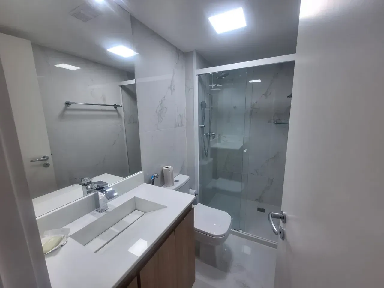70 m² apartment with an open kitchen and 2 bedrooms — photo 10