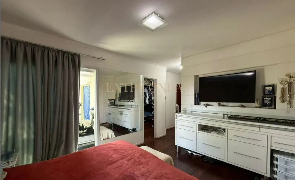 400 m² house with a private pool and a dishwasher — photo 35
