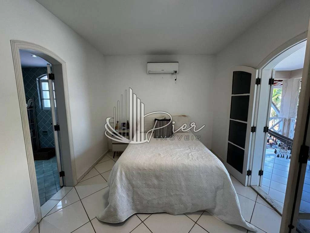 Furnished 4-bedroom house with 2 en-suites and 5 baths — photo 13