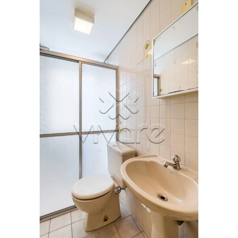Furnished apartment, 38 m², with a washing machine — photo 9