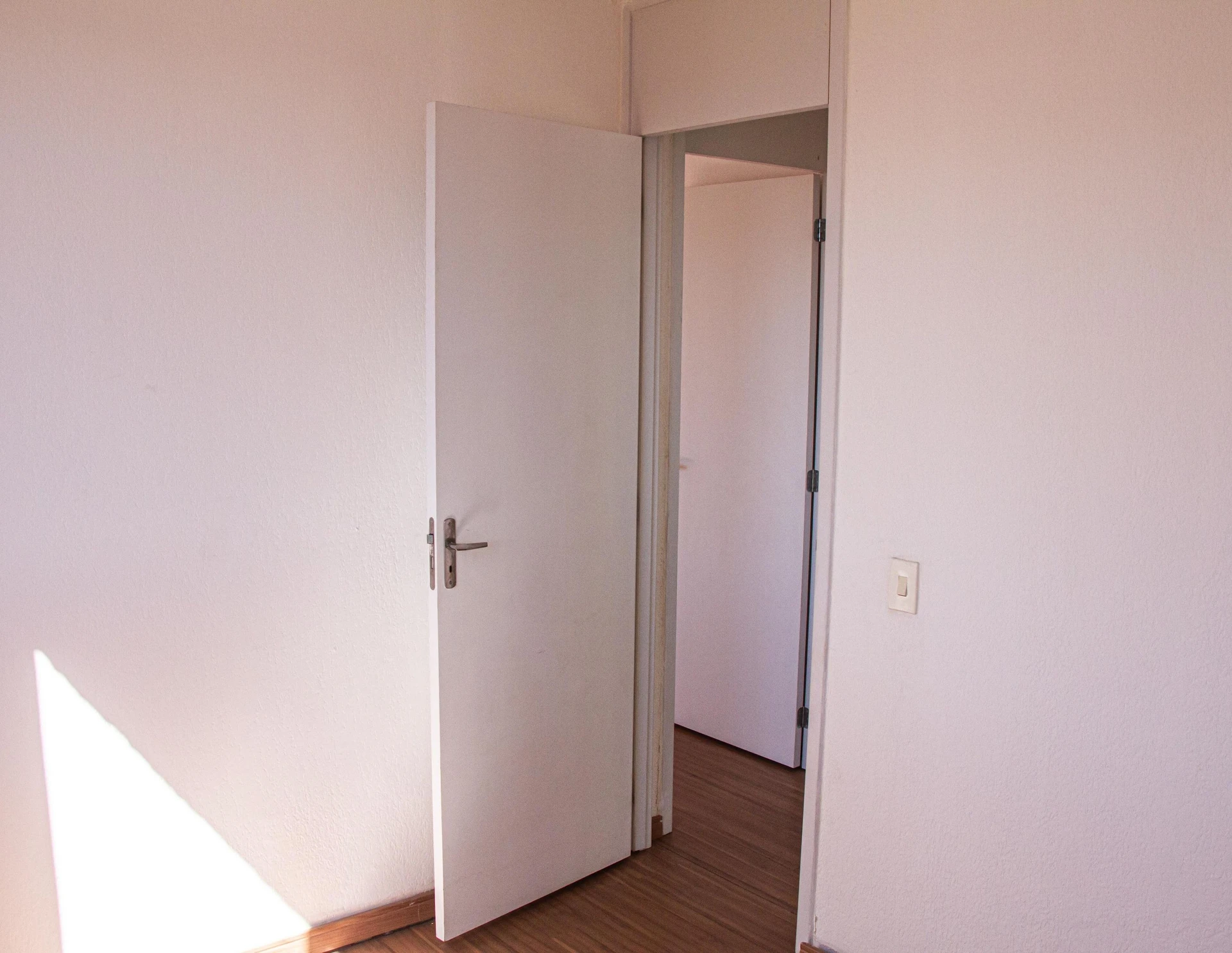 Apartamento com 2 quartos e vaga; cozinha separada — photo 9
