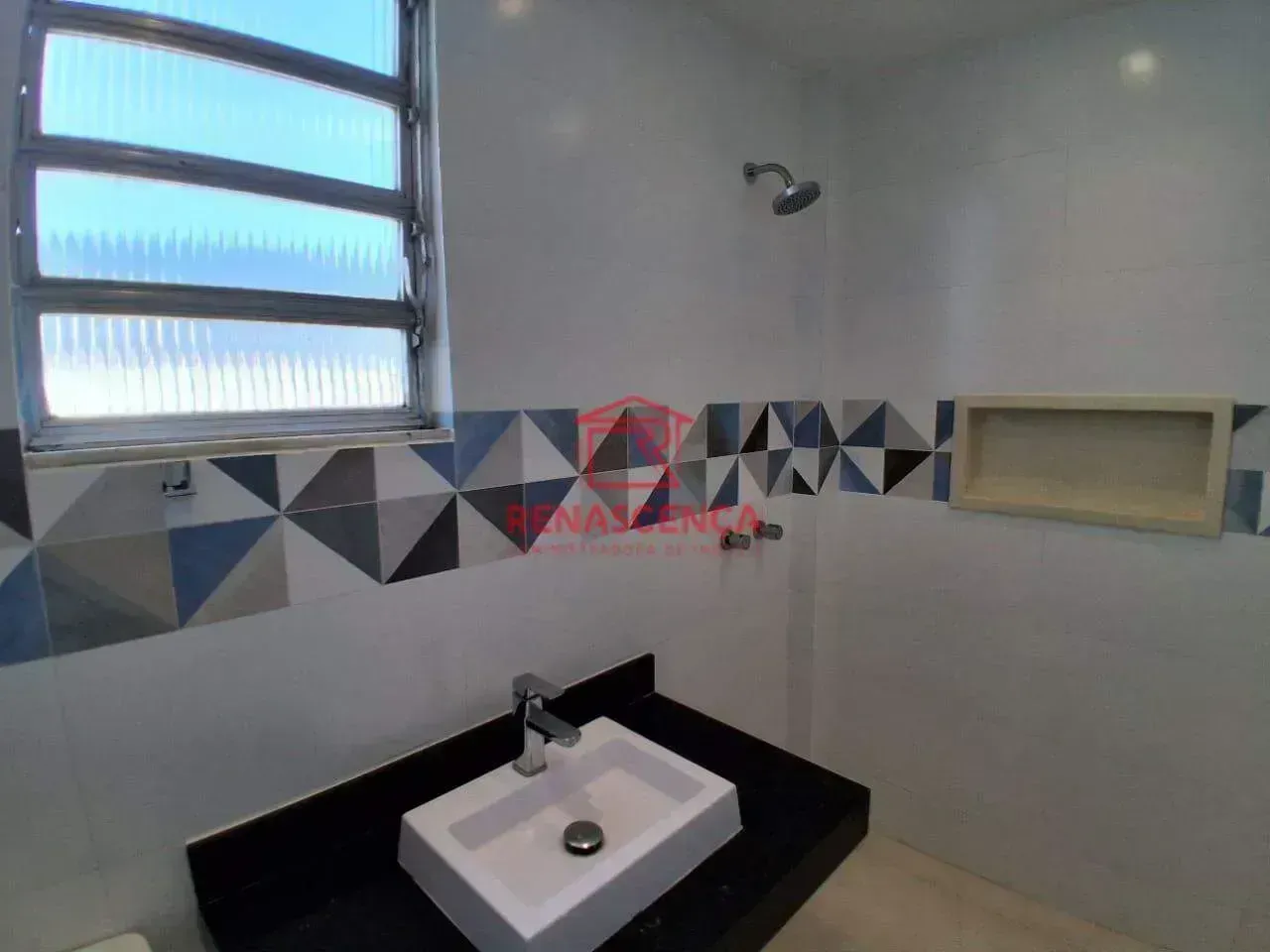 Apartamento de 2 quartos com 3 banheiros e cozinha planejada — photo 7
