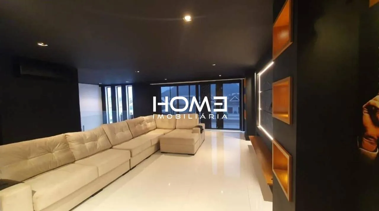 House with 4 bedrooms and 5 bathrooms mountain view — photo 35