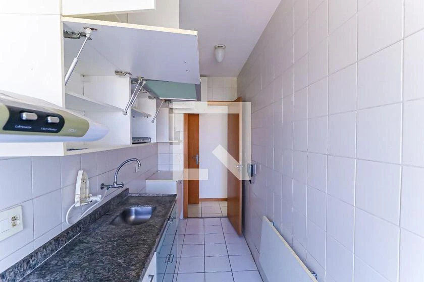 Apartamento de 2 quartos em condomínio com academia — photo 16
