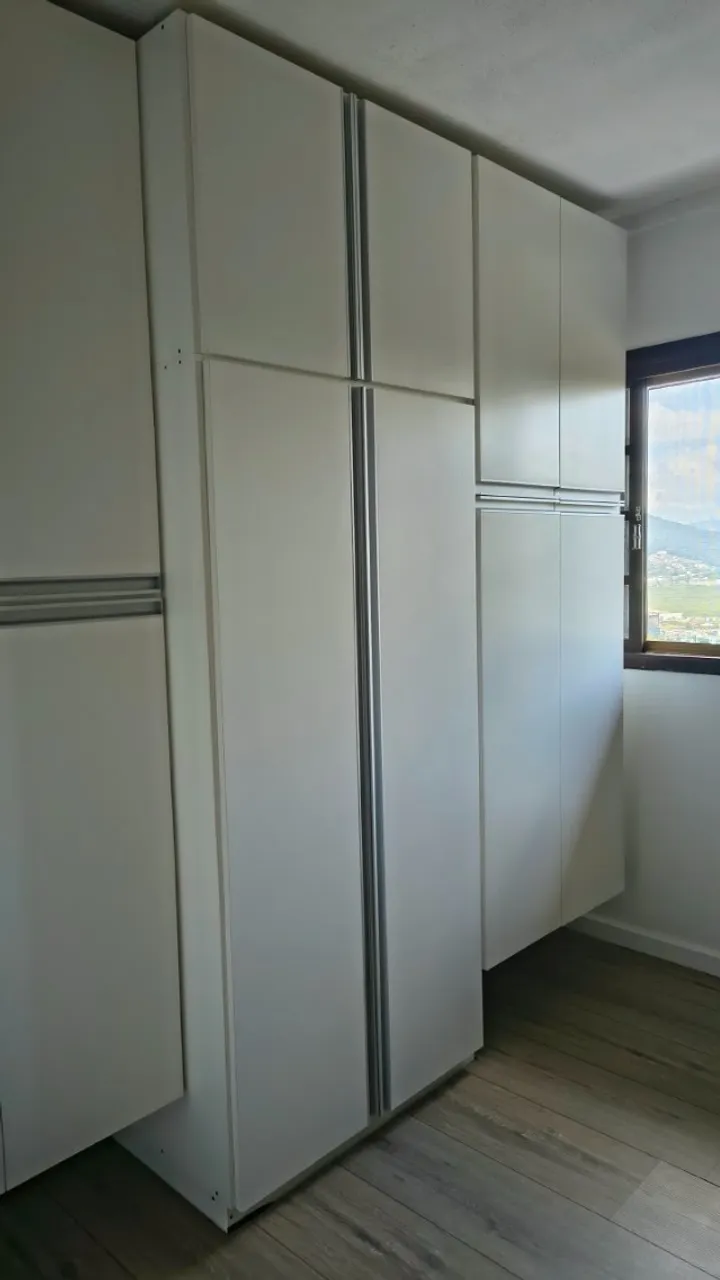 One-bedroom house with a home office — photo 5