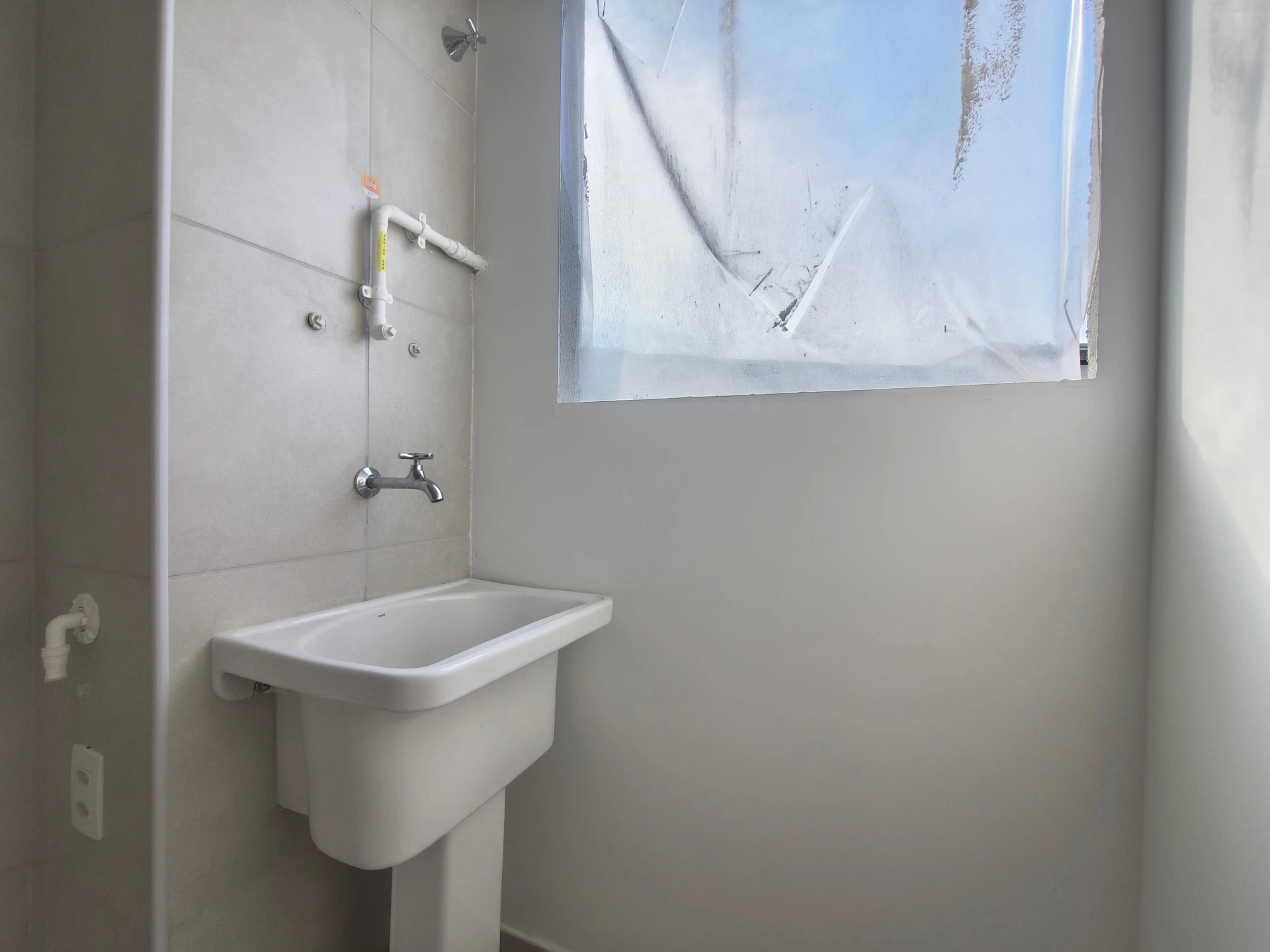 Apartamento de 2 quartos em condomínio com academia — photo 10