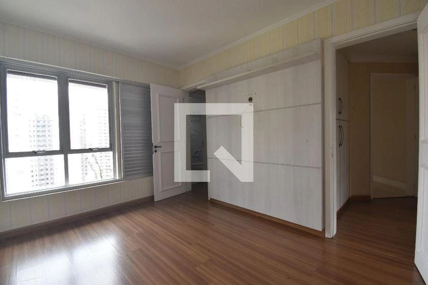 Ванна та 4 спальні: квартира 284 м² — photo 21