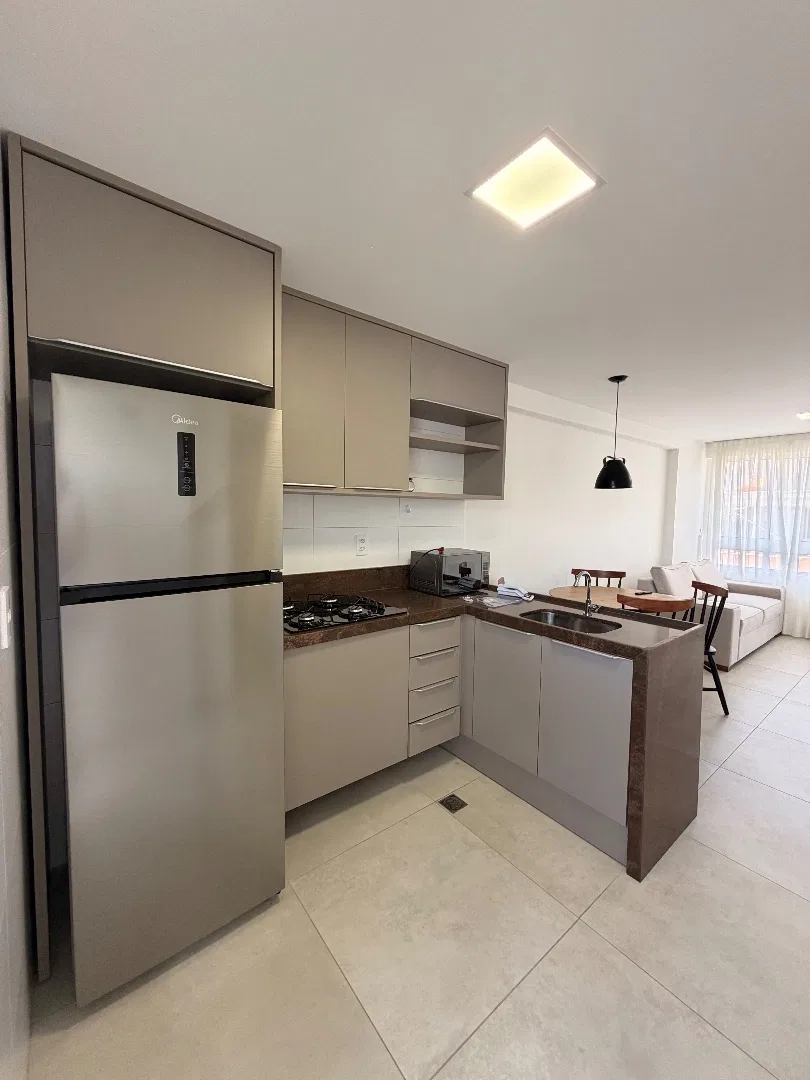 Furnished 58 m² apartment with open-plan gas kitchen — photo 3