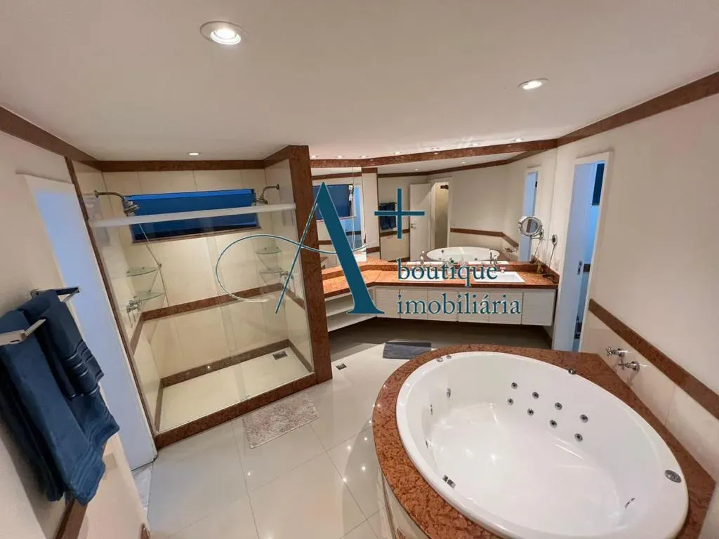 Unfurnished house with 4 bedrooms, balcony and built-in BBQ — photo 23